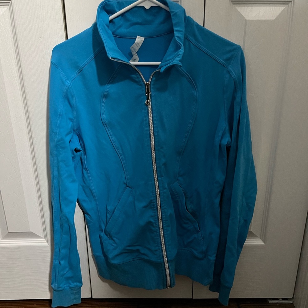 Size 12 blue lululemon jacket